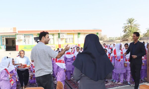 زنگ پدافند غیرعامل در مدارس قلعه‌گنج نواخته شد