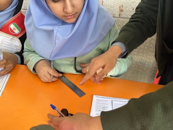 انتخابات شورای دانش‌آموزی دردبستان ارمینه مصلی نژاد
