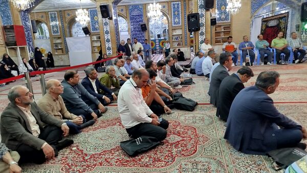 برگزاری آیین لاله‌های سفید در کرج 