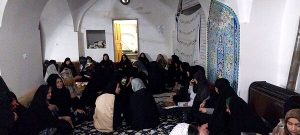 عطر صبر زینب در جمع معتکفان مسجد جامع