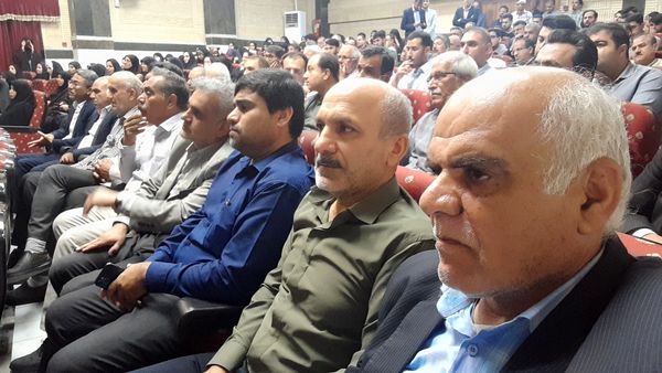 آیین تکریم و معارفه روسای قدیم و جدید دانشگاه فرهنگیان استان بوشهر