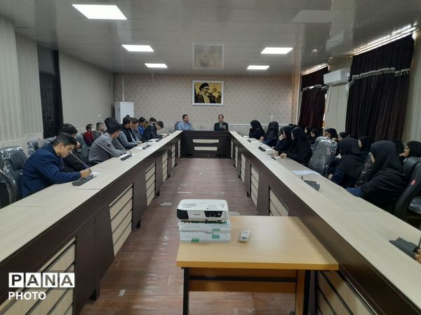 کارگاه مشاوره کنکور سراسری در شهرستان سیروان