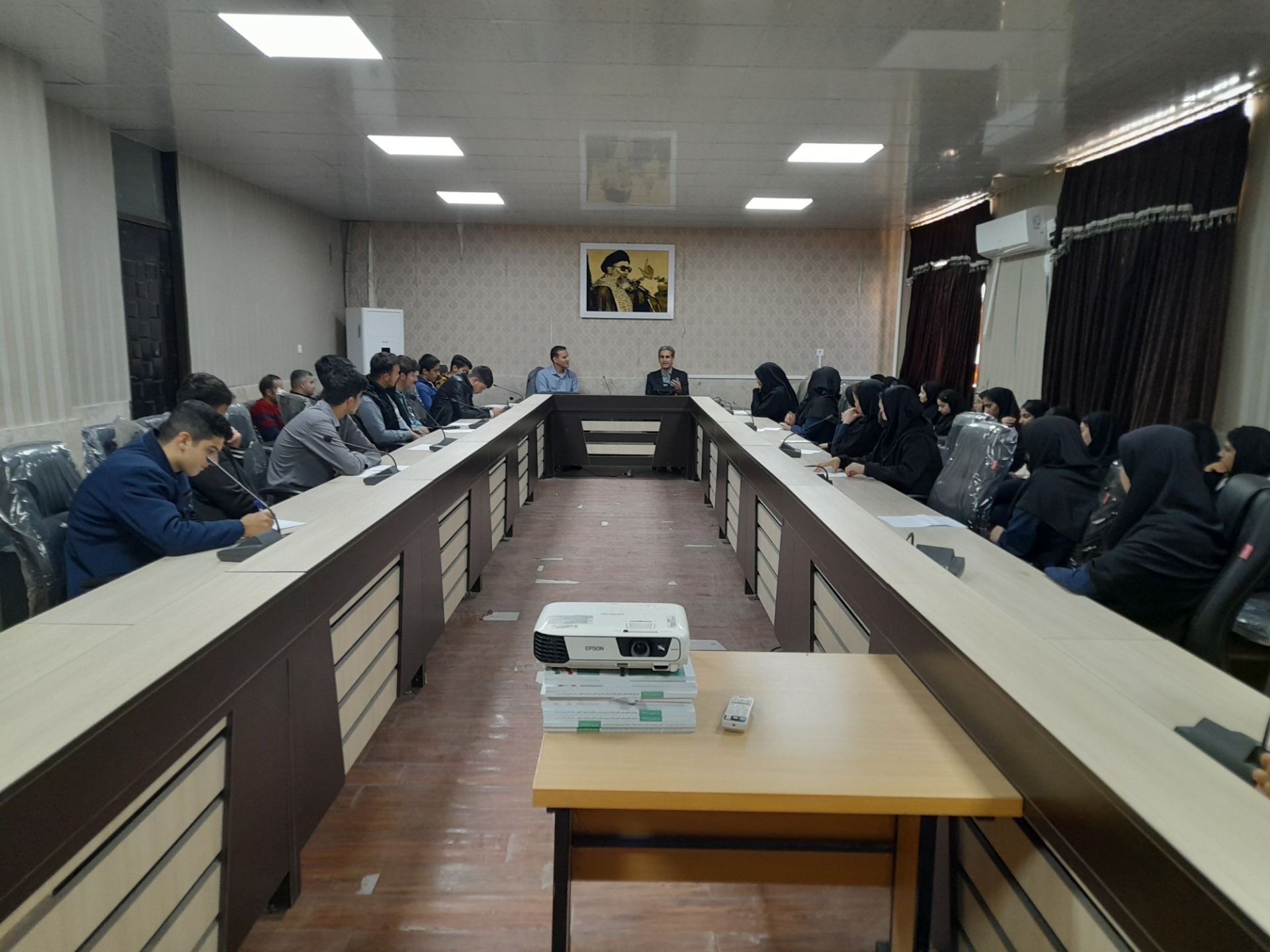کارگاه مشاوره کنکور سراسری در شهرستان سیروان
