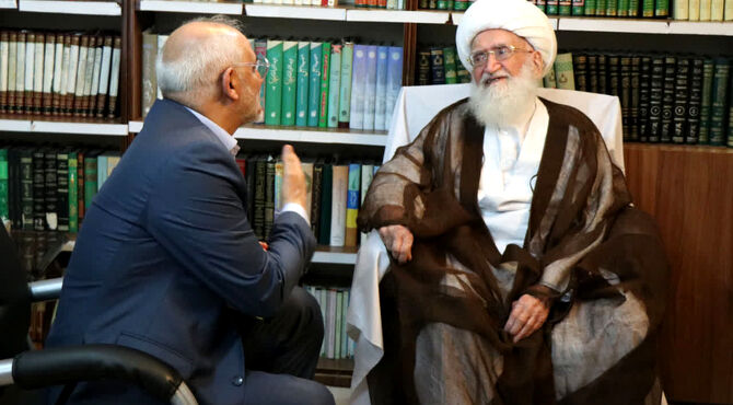 آیت‌الله نوری همدانی: به مذاکره‌کنندگان خود اعتماد داریم/ خطوط ترسیم‌شده ‌به دقت رعایت شود