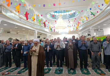 نماز باشکوه عید قربان در شهرستان آباده