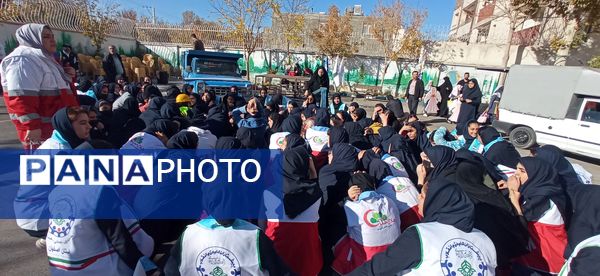 برگزاری مانور زلزله استان اصفهان در دبیرستان شاهد ظهور ناحیه یک 