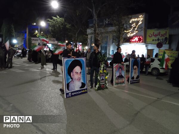 تشییع پیکر شهید رضا روزگرد در نیشابور