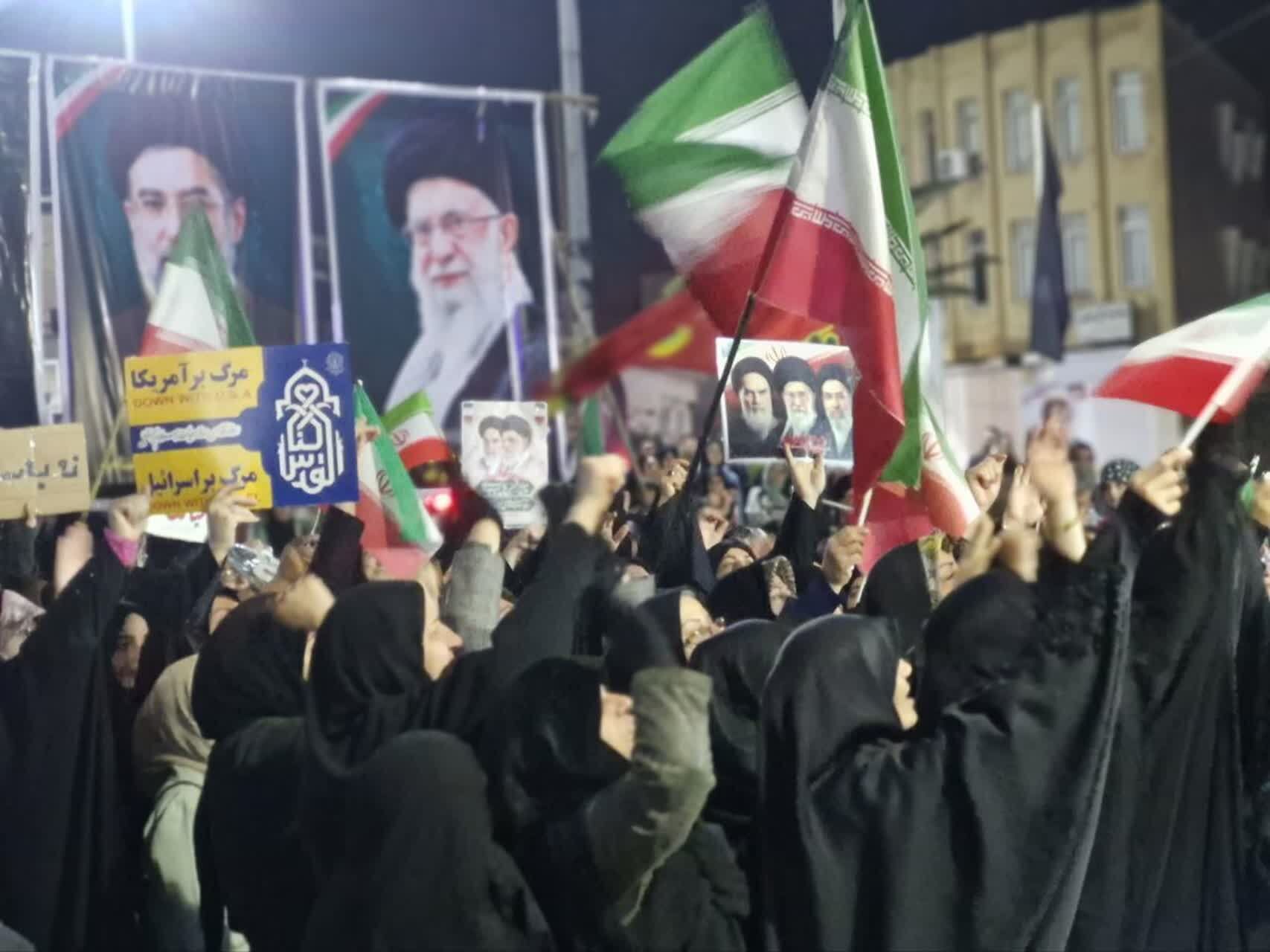 اجتماع مردمی حامیان انقلاب اسلامی در گلوگاه