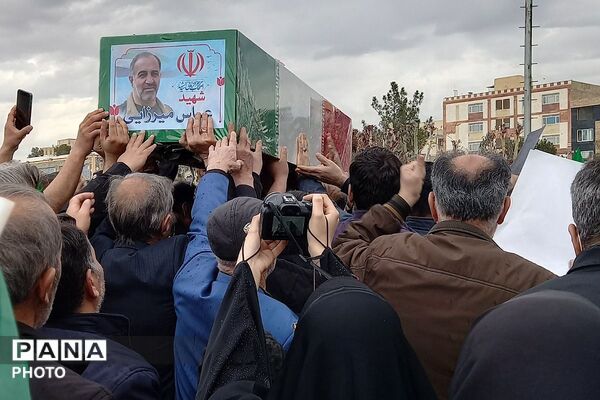 قرچک میزبانِ پیکر خادمِ شهید 