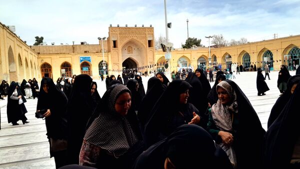 حضور پرشور بانوان نیشابور در اولین نماز جمعه سال 1404