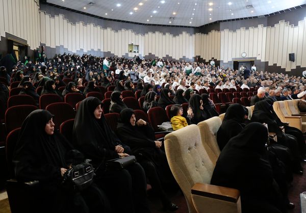 آیین تکریم و معارفه مدیر کانون‌های خدمت رضوی آذربایجان شرقی