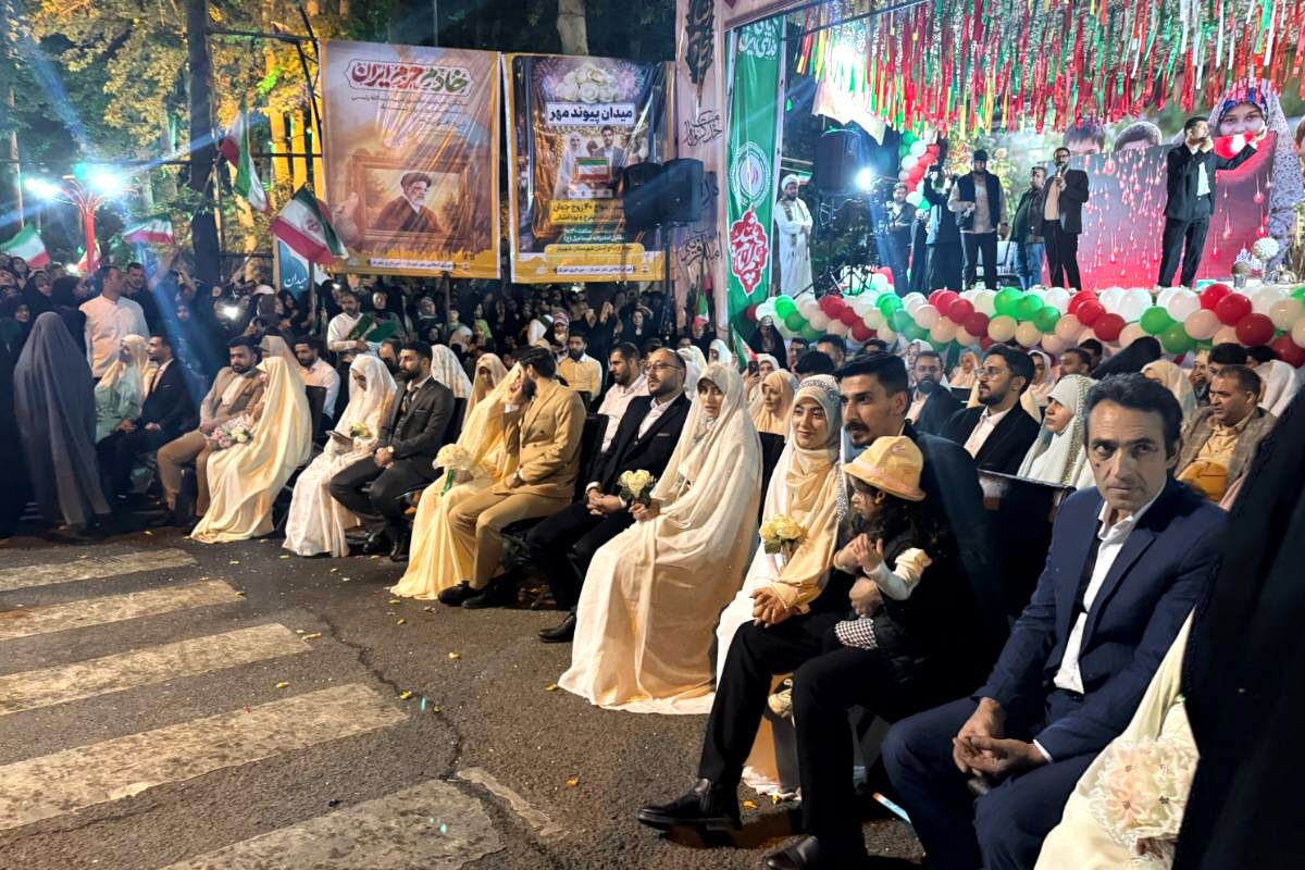 آغاز زندگی مشترک ۴۰ زوج در سالروز ازدواج حضرت علی(ع) و فاطمه زهرا(س)