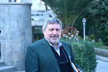 دولت در کنار ملت، بی‌تزلزل پای ایران