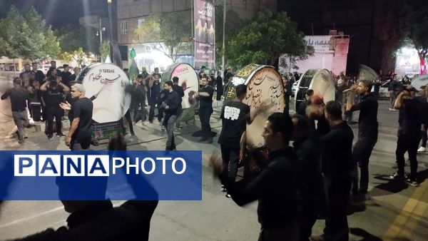 برپایی دسته‌های عزاداری در شب تاسوعای حسینی