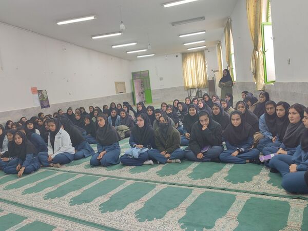 برگزاری جلسه آموزشی پیشگیری از آسیب‌های اجتماعی