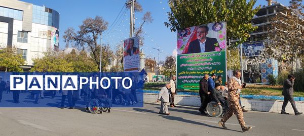 وداع با پیکر جانباز شهید، عبدالحسین خاکشور در شهرستان شیروان