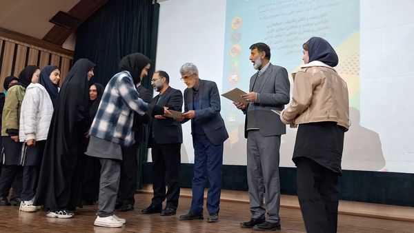 اختتامیه نمایشگاه شهید محمودی پارسا در استان البرز