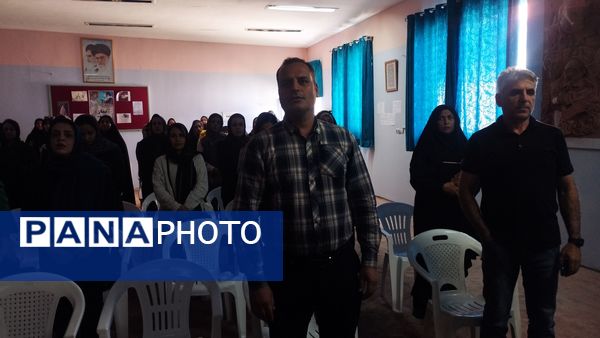 اولین مجمع انجمن اولیا و مربیان دبیرستان فرهنگیان