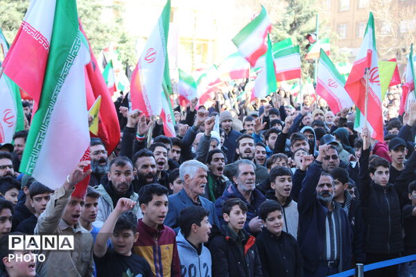 خروشِ عاشقان همدانی در چهلمین سالگرد شهادت رهبر
