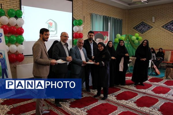 افتتاحیه مسابقات فرهنگی‌هنری «امید فردا» در مدرسه شاهد منتصرین ورامین