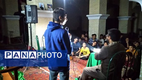 حال و هوای دانش‌آموزان یزدی در اعتکاف دانه‌های امید