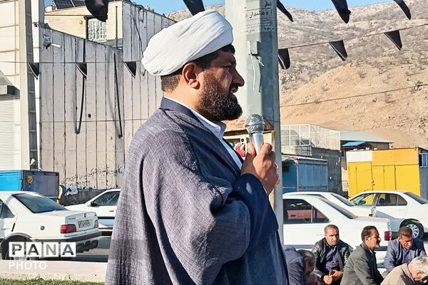 بیعت دانش‌آموزان دیشموکی  با رهبر انقلاب