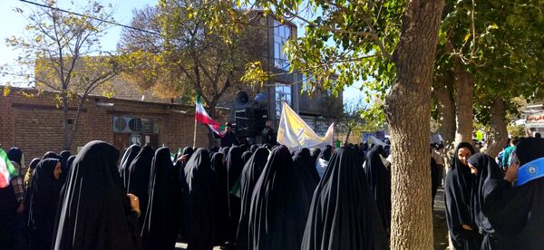 استکبار ستیزی از جنس راهپیمایی در زاوه