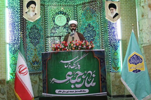 تجلی پیوند مدرسه و مسجد در خاتم