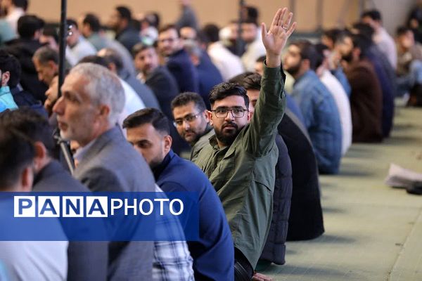 برگزاری نماز عید فطر در ناحیه دو شهرری 