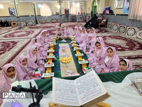جشن تکلیف دختران جوکار به یاد دانش‌آموزان میناب برگزار شد
