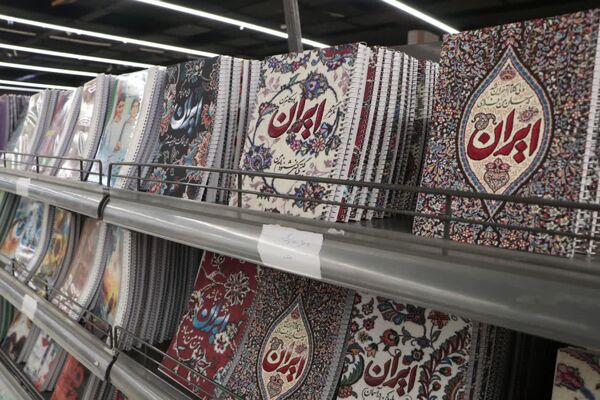 افتتاح چهارمین نمایشگاه ایران نوشت در شیراز