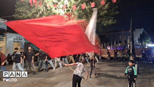 مراسم عزاداری شب عاشورا در هیئت جوانان حضرت ابوالفضل(ع) نظرآباد