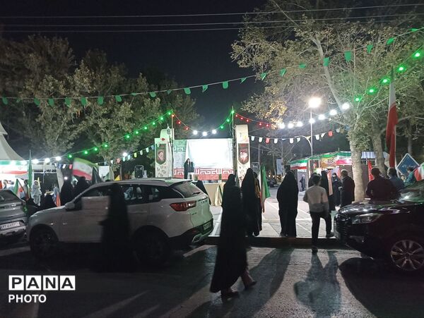 حضور پرشور ملت عظیم الشان ایران در دویست ویازدهمین شب ازتجمعات مردمی 