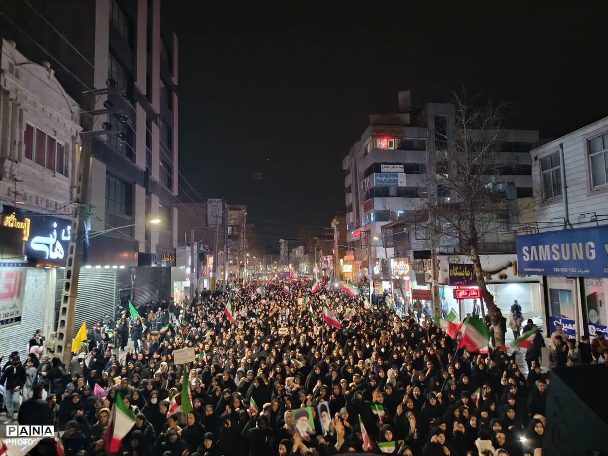 بیعت مردم ولایتمدار شهرستان فردیس با سیدمجتبی خامنه‌ای 