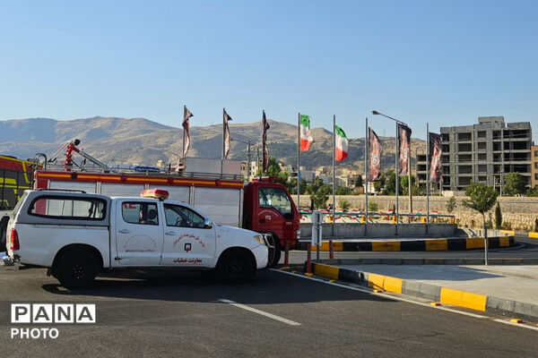 اقتدار آتش‌نشانان شیراز در پایان دوره تکاوری