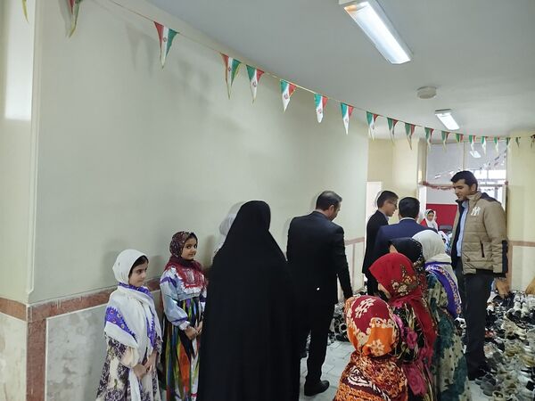 طنین زنگ انقلاب در مدارس شهرستان هوراند