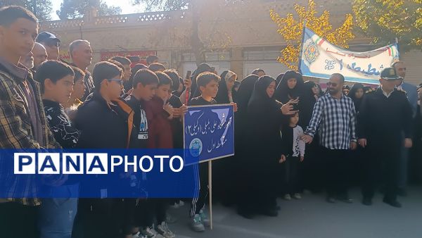 راهپیمایی مردم نیشابور و اعلام حمایت خود از مردم مظلوم عزه و لبنان 