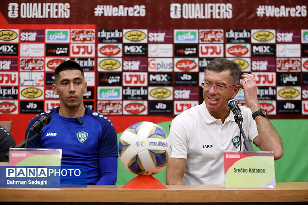 نشست خبری سرمربی تیم های ملی فوتبال ایران و ازبکستان