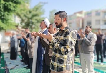 فارسان، یکپارچه در آغوش بندگی