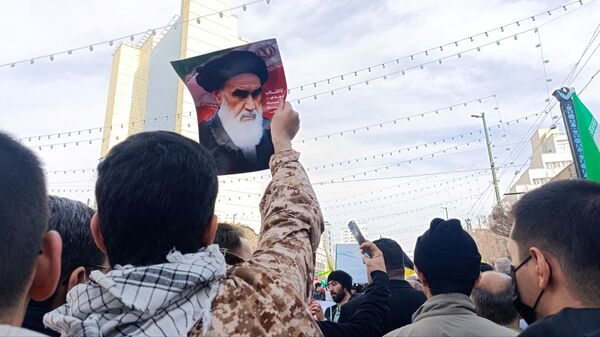 حضور پرشور مردم مشهد در راهپیمایی ۲۲ بهمن؛ تجدید میثاق با آرمان‌های انقلاب اسلامی
