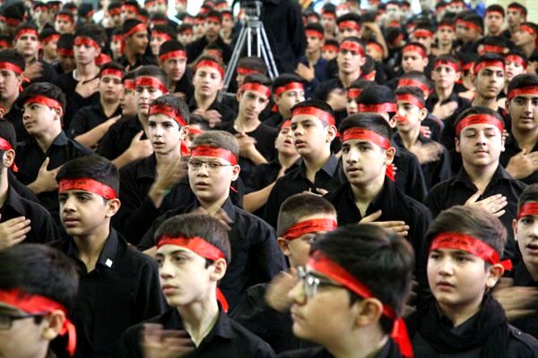 حضور بیش از یک‌هزار دانش‌آموز در سوگواره «احلی من العسل» در همدان
 