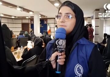 دلنش آموزخبرنگاران پانا نوراویان مهر