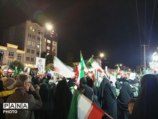 چهارشنبه سوری متفاوت در بلوار فضل نیشابور 