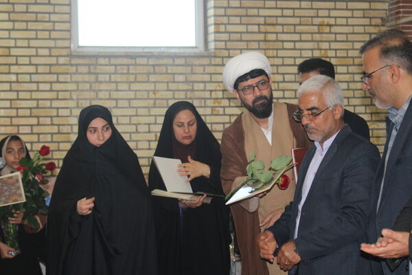 زنگ سپاس معلم در دبستان معینی بوشهر