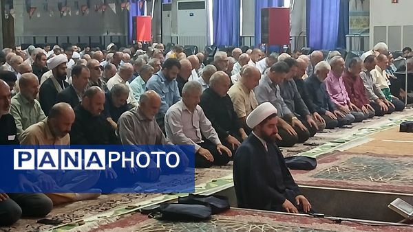 اقامه نماز جمعه همزمان با روز خبرنگار