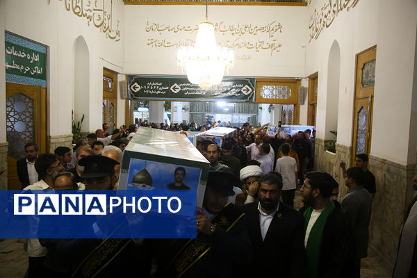 وداع مردم قم با پیکرهای مطهر 6 شهید حمله ناجوانمردانه رژیم صهیونیستی 