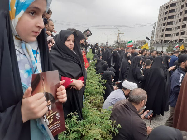 احساسات نوجوانان نسبت به رئیس جمهور شهید