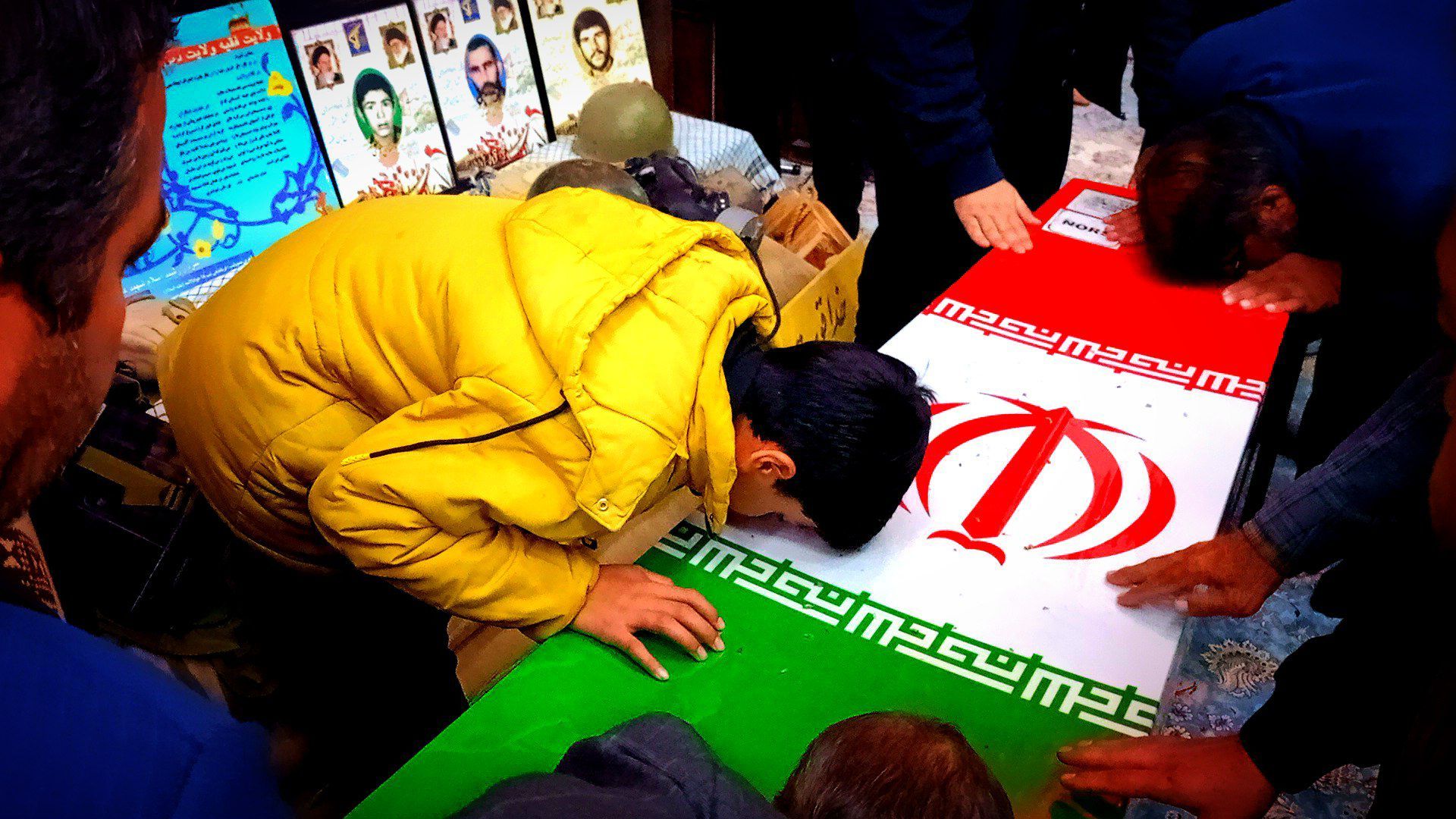 شهید خوشنام، میهمان مردم در مهدیه کاشمر شد