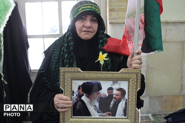 بیعت بانوان مؤمن همدانی با رهبر معظم انقلاب اسلامی 