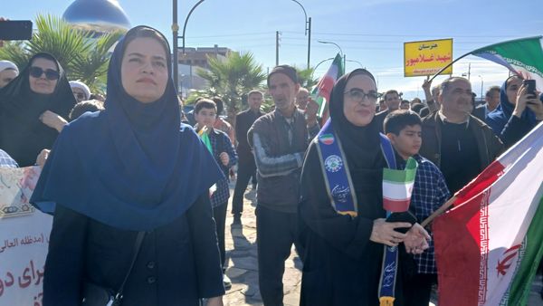 محمودآباد یکصدا علیه استکبار 